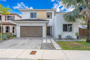 14960 SW 176th Terr, Miami, FL 33187, Sold 06/13/25