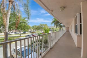 10456 NW 24th Pl 209, Sunrise, FL 33322 - MLS#A11745870