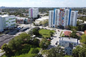321 Nw 37th St Miami, FL 33127 - MLS#A11745937