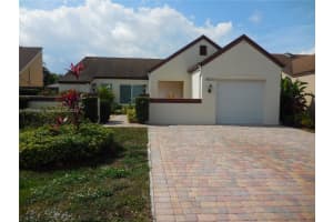 19222 NW 80th Ct, Hialeah, FL 33015, Sold 07/11/25