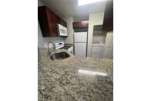 3425 NW 44th St APT 106, Lauderdale Lakes, FL 33309, - MLS#A11745974