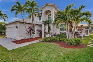 9741 Spray Dr, West Palm Beach