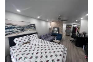 944 Meridian Ave APT 5, Miami Beach, FL 33139, - MLS#A11746041