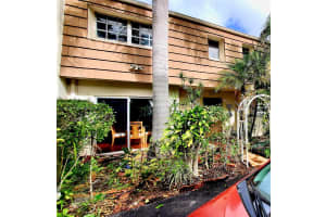 3107 N Palm Aire Dr 3107, Pompano Beach