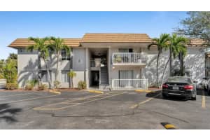 1830 Maravilla Ave, Fort Myers, FL 33901, Sold 04/18/25