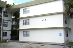 4215 N University Dr 301, Sunrise