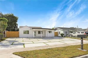 720 SE 2nd Pl, Hialeah, FL 33010, Sold 03/19/25