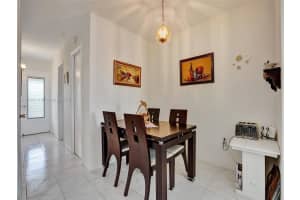 16801 NE 13th Ave APT 305, Miami, FL 33162, Sold 08/29/25