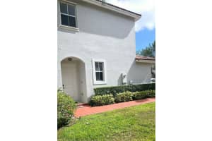 1023 NE 208th St, Miami, FL 33179, Sold 04/18/25