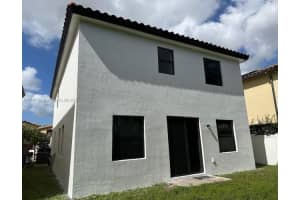 8551 W 33rd Ave Hialeah, FL 33018 - MLS#A11746190