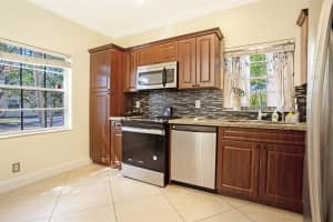 18051 SW 11th Ct, Pembroke Pines, FL 33029, Sold 03/31/25