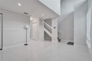 3900 NE 18th Ave APT 15C, Oakland Park, FL 33334, Sold 06/13/25