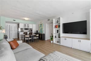275 NE 18th St APT 1502, Miami, FL 33132, Sold 06/20/25