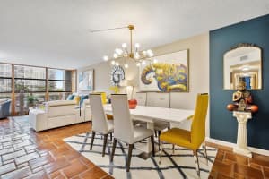 600 Parkview Dr APT 215, Hallandale Beach, FL 33009, - MLS#A11746468