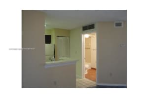 MLS# A11746511, Oakland Park, Florida 33309