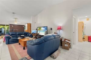 3876 Summer Chase Ct, Wellington, FL 33467, Sold 04/09/25