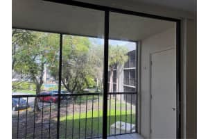 8065 SW 107th Ave APT 208, Miami, FL 33173, Sold 07/29/25