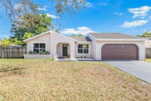 5210 Sw 115th Ave, Cooper City