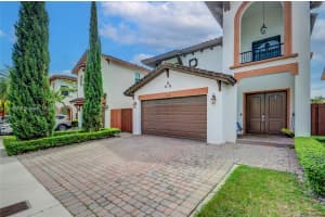 10250 NW 86th St, Doral, FL 33178, Sold 06/12/25