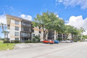 5530 Nw 44th St 306c, Lauderhill