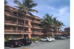 17530 NW 68th Ave APT C2001, Hialeah, FL 33015, Sold 06/05/25