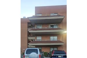 17530 NW 68th Ave APT C2001, Hialeah, FL 33015, Sold 06/05/25