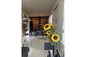 2162 NW 26th St, Miami, FL 33142, - MLS#A11746992