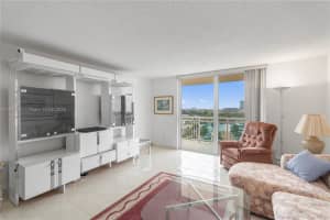 437 Golden Isles Dr APT 12J, Hallandale Beach, FL 33009, Sold 05/09/25