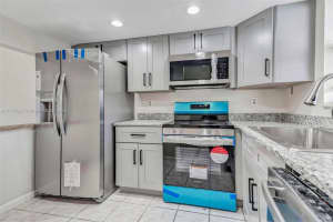 6020 Shaker Wood Cir APT 205, Tamarac, FL 33319, - MLS#A11747087