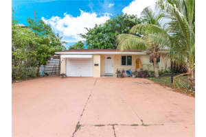 254 SE 4th St, Dania Beach, FL 33004, Sold 03/13/25