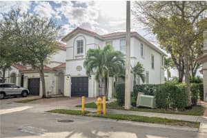 8140 NW 108th Pl, Doral, FL 33178, Sold 03/27/25