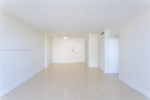 800 West Ave, Miami Beach, FL 33139, Sold 04/04/25