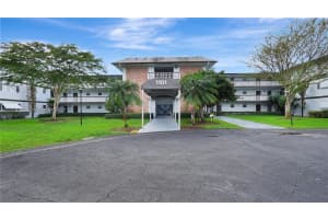 1101 Hillcrest Ct 103, Hollywood