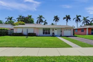 9230 SW 183rd Terrace, Palmetto Bay, FL 33157, Sold 05/09/25