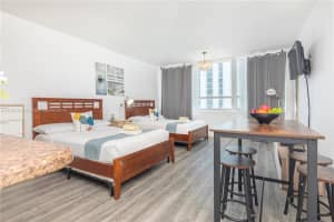 5445 Collins Ave 712, Miami Beach