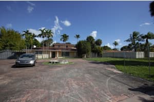 25 NW 127th Ave, Miami, FL 33182, Sold 05/23/25