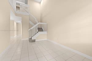 2551 SE 14th St, Homestead, FL 33035, Sold 04/29/25