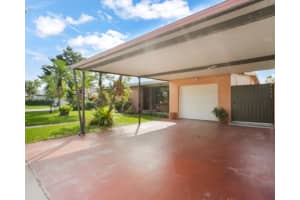 9460 SW 53rd St, Miami, FL 33165, Sold 05/30/25