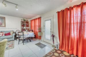 13500 Sw 1st St 202u, Pembroke Pines