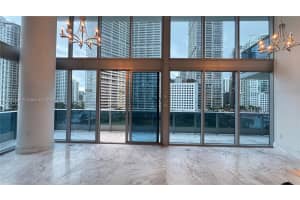 Epic Tower, 200 Biscayne Blvd Way, Miami, FL 33131, Sold 04/02/25