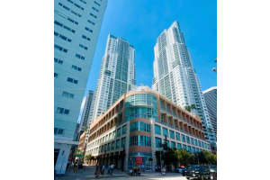 253 Ne 2nd St 3202, Miami