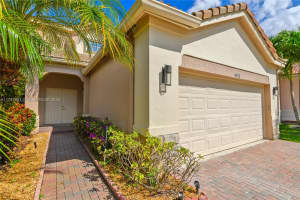4471 Foxtail Ln, Weston, FL 33331, Sold 08/26/25