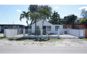 2918 NW 93rd St, Miami, FL 33147, Sold 04/08/25