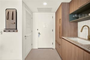 601 NE 1st Ave #2709, Miami, FL 33132, Sold 07/31/25