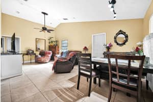 740 S Wind Cir, Sunrise, FL 33326, Sold 04/21/25