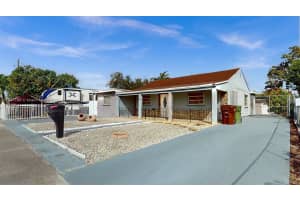 721 SE 4th Pl, Hialeah, FL 33010, Sold 05/15/25