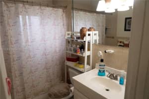 5624 SW 19th St, West Park, FL 33023, Sold 05/16/25