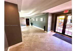 710 Washington Ave, Miami Beach, FL 33139, Sold 05/30/25