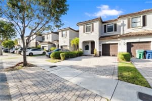 11637 NW 87th Ln, Doral, FL 33178, Sold 05/23/25
