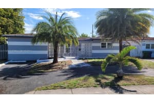 1801 Jamaica Dr, Miramar, FL 33023, Sold 05/13/25